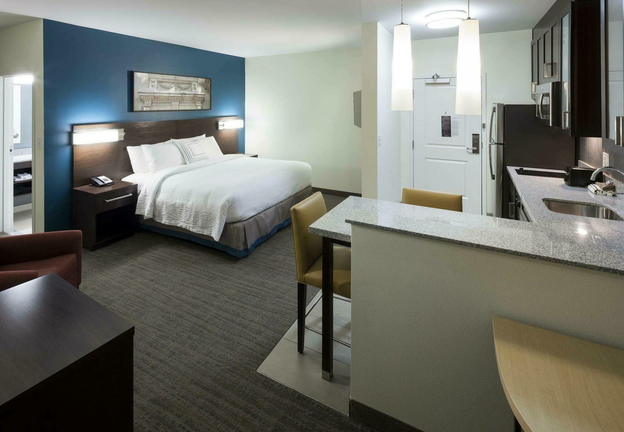 Residence Inn By Marriott Richmond Downtown Exterior foto
